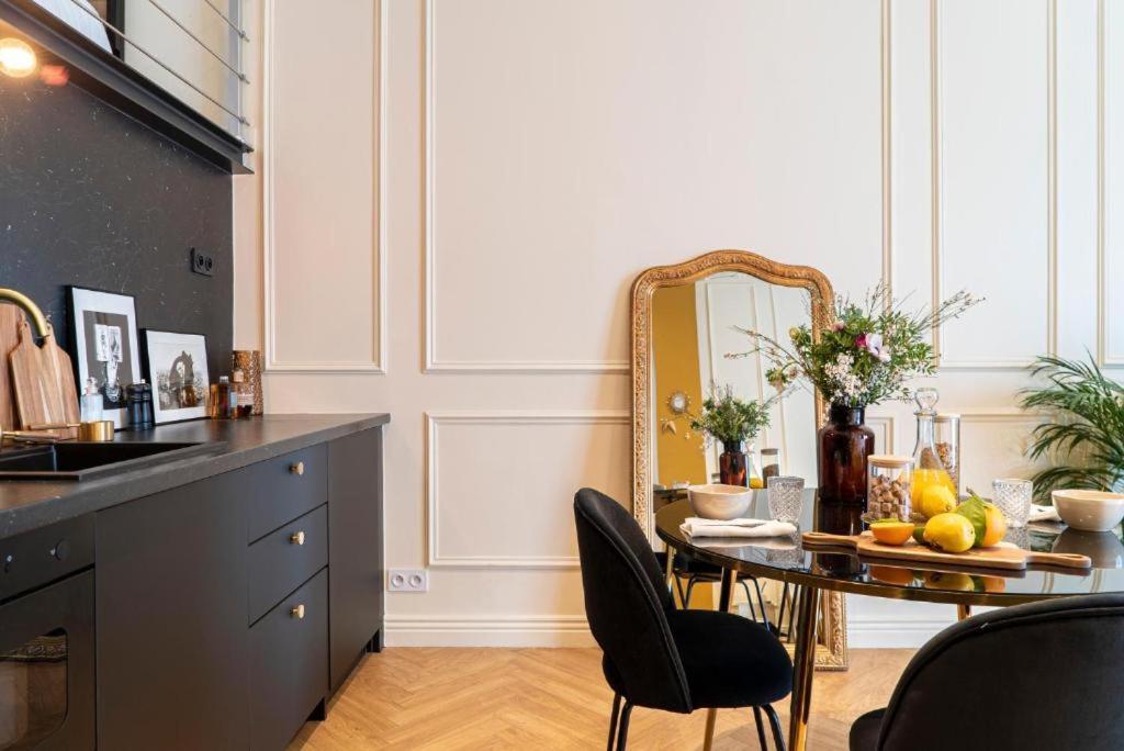 Suite Amalfi Lyon Extérieur photo